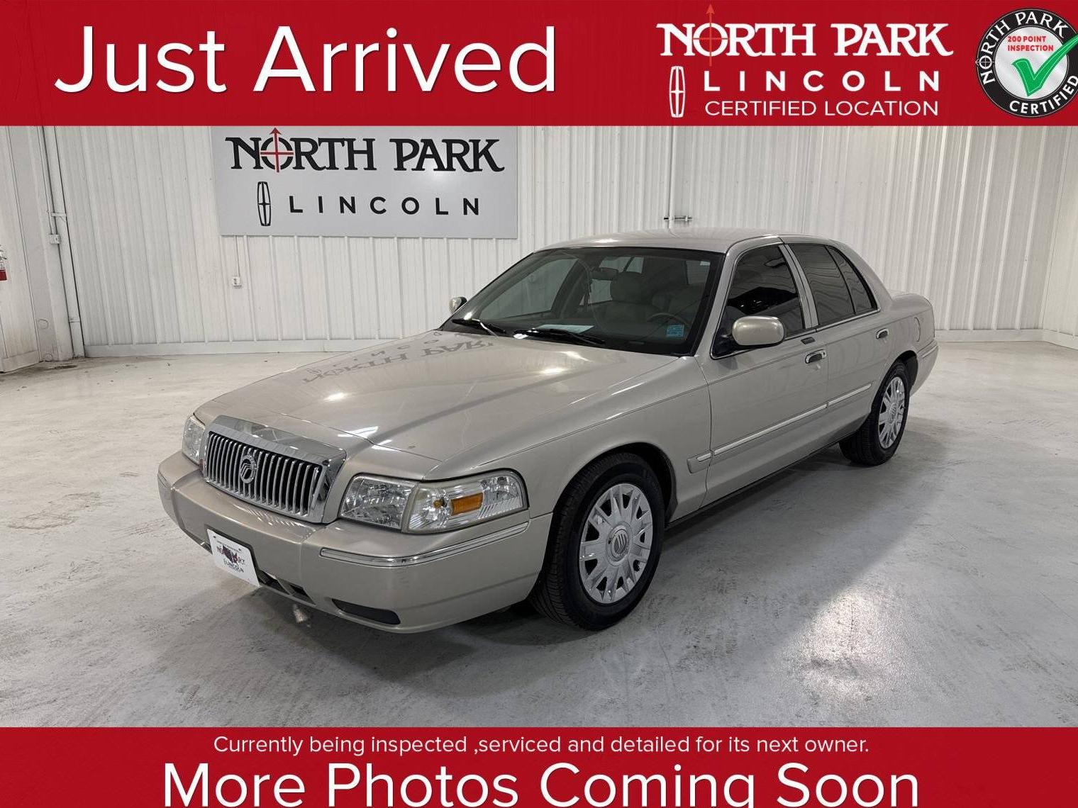 MERCURY GRAND MARQUIS 2008 2MEFM74V18X641859 image